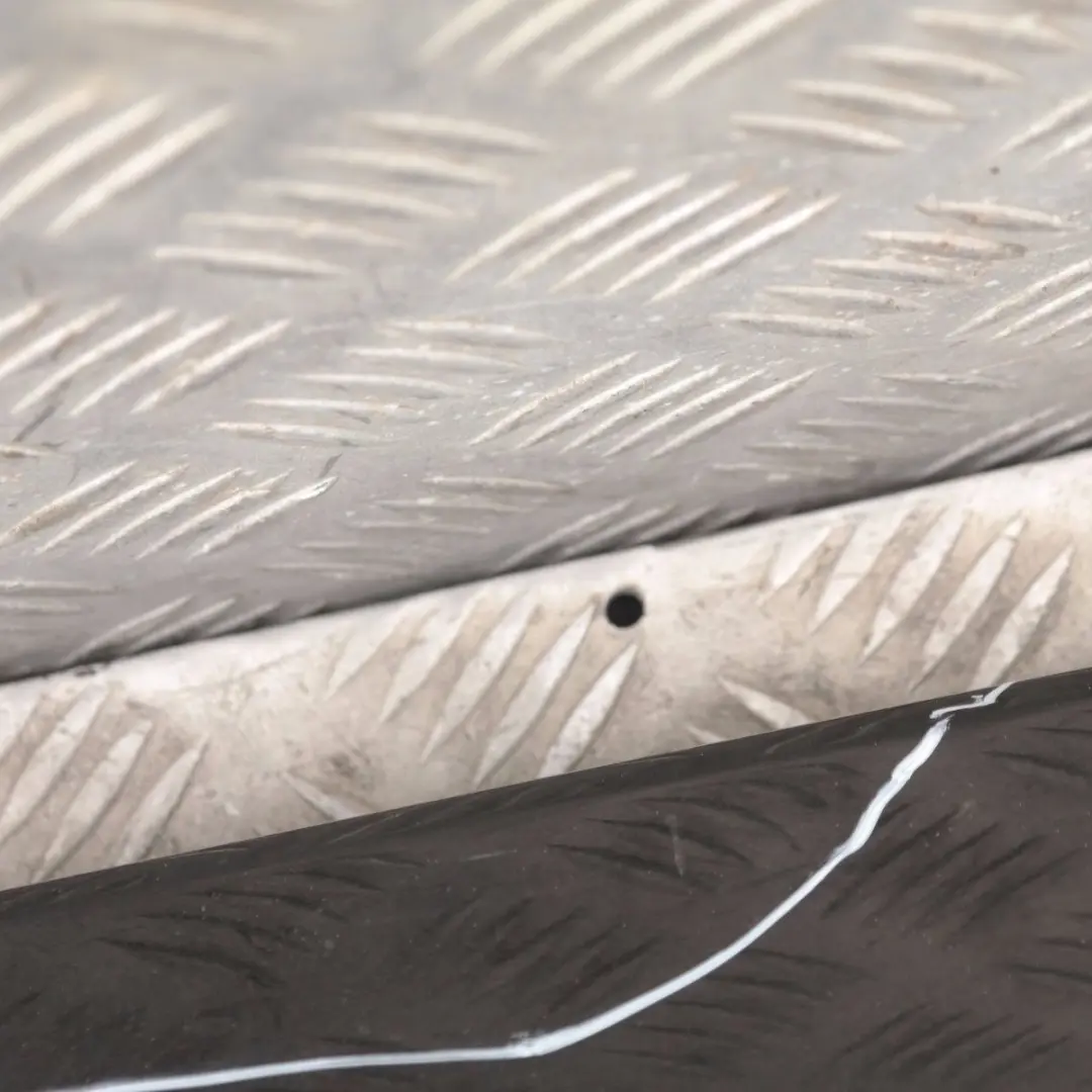 BMW E60N E61N LCi Cubre umbral lateral faldón izquierdo Schwarz 2 Negro - SKU 0422464-SCH1 - Número de pieza 422464