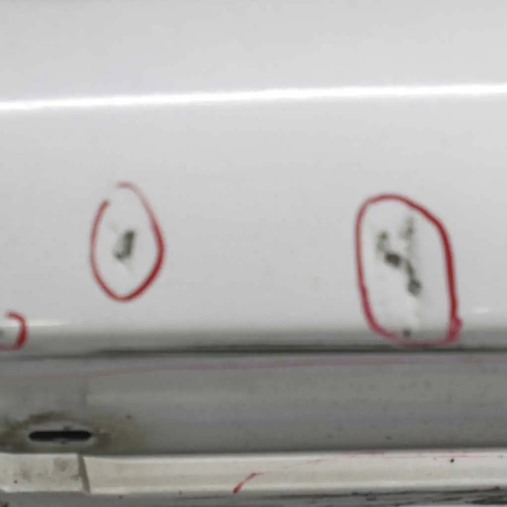 Seitenschwellerabdeckung links Titansilber Metallic - 354 für BMW E60 LCI mit Teilenummer 0422464 BMW E60 LCI Seitenschwellerabdeckung links Titansilber Metallic - 354 - SKU 0422464-TS2 - Teilenummer 0422464