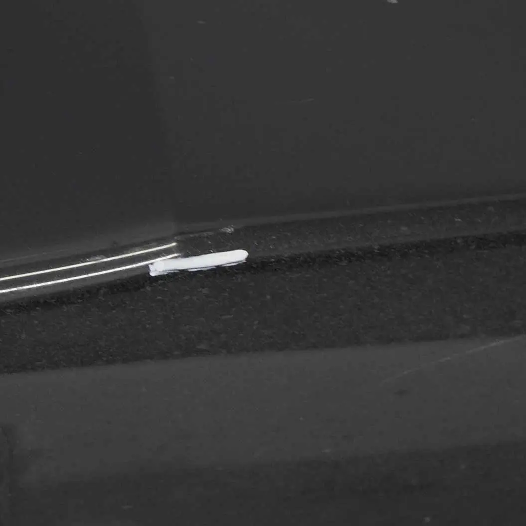 Jupe latérale BMW E60 E61 LCI Cache seuil de porte Droit Noir Saphir 475 pour à propos du numéro de pièce 0422465 Jupe latérale BMW E60 E61 LCI Cache seuil de porte Droit Noir Saphir 475 - SKU 0422465-BS2 - Numéro de pièce 0422465