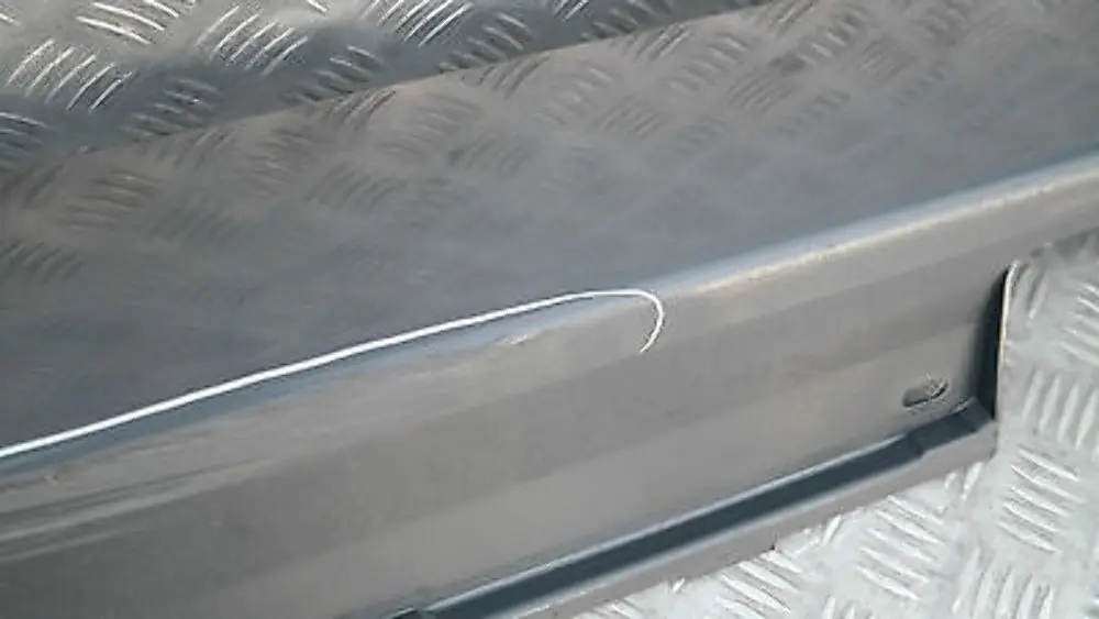 Door sill cover side skirt right O/S Platingrau Gray to BMW 5 SERIES E60N E61N LCi with Part number 51770422465 BMW 5 SERIES E60N E61N LCi Door sill cover side skirt right O/S Platingrau Gray - SKU 0422465-PG - Part number 51770422465