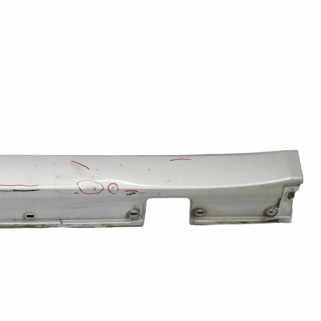  Cubre faldón lateral BMW E60 E61 LCI derecho Door Sill Titansilber Silver - 354 - SKU 0422465-TS - Número de pieza 0422465