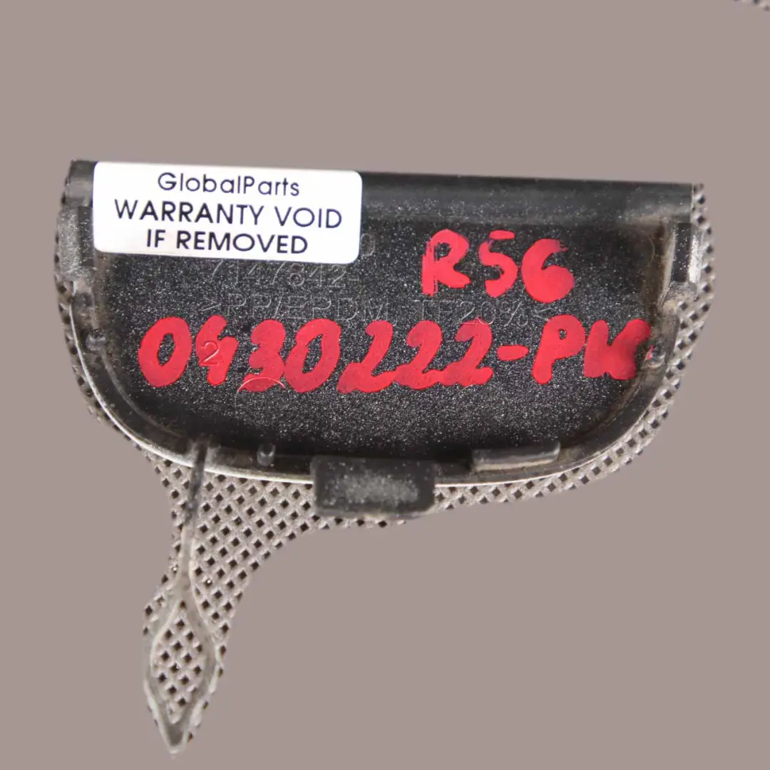 Flap Towing Eye Front Bumper Pepper White 850 7147842 to Mini R55 R56 Cover with Part number 0430222 Mini R55 R56 Cover Flap Towing Eye Front Bumper Pepper White 850 7147842 - SKU 0430222-PW - Part number 0430222