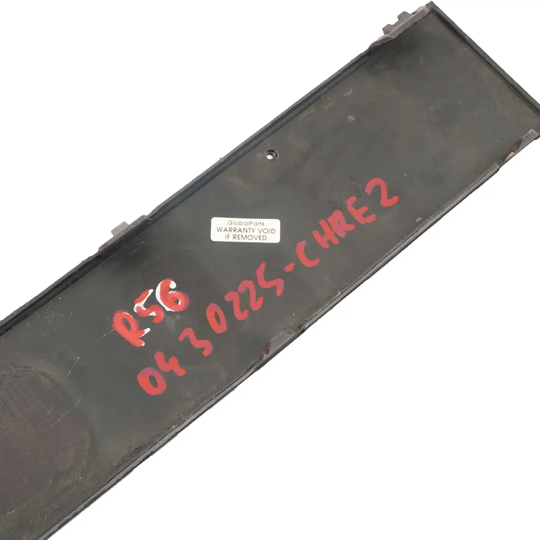 Osłona listwa halogenu lewa 2753657 do Mini R56 o numerze 0430225 Mini R56 Osłona listwa halogenu lewa 2753657 - SKU 0430225-CHRED2 - Numer Części 0430225