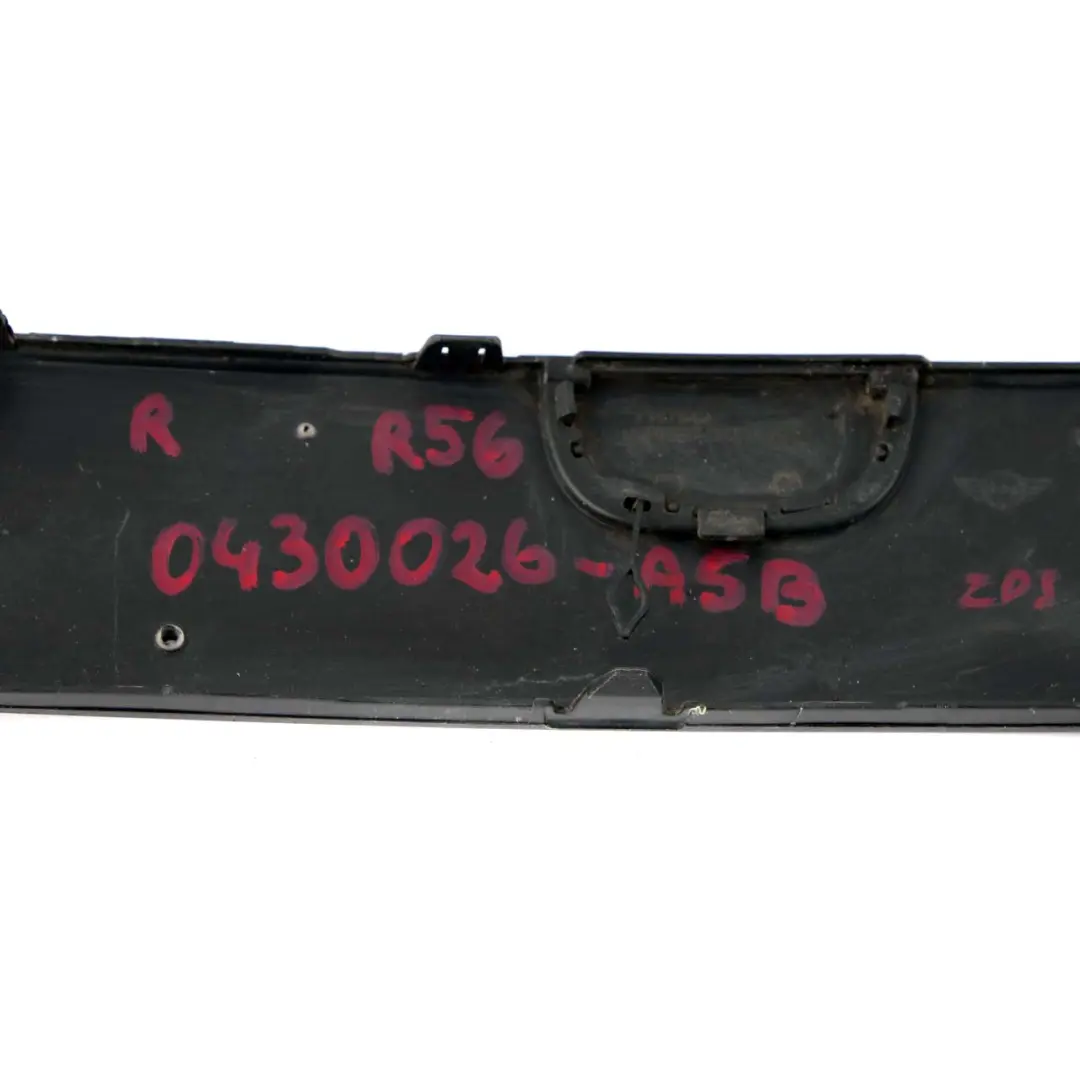 MINI Cooper One R55 R56 R57 Frontstoßstange Trim Panel rechts Astro Schwarz A25 - SKU 0430226-ASB - Teilenummer 0430226