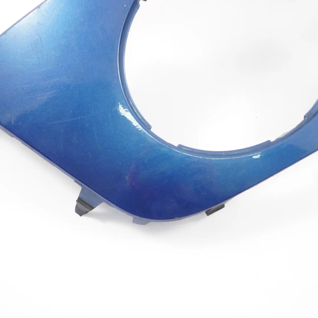 Paraurti Modanatura Apertura Frontale Destra Fulmine Blu A63 per Mini Cooper R55 R56 con numero di parte 0430226 Mini Cooper R55 R56 Paraurti Modanatura Apertura Frontale Destra Fulmine Blu A63 - SKU 0430226-LB - Numero di parte 0430226