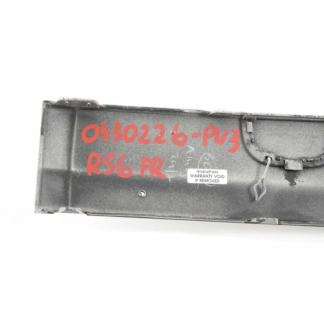 Embellecedor Parachoques Delantero Derecho Pepper Blanco para Mini One R55 R56 R57 con número de pieza 0430226 Mini One R55 R56 R57 Embellecedor Parachoques Delantero Derecho Pepper Blanco - SKU 0430226-PW3 - Número de pieza 0430226