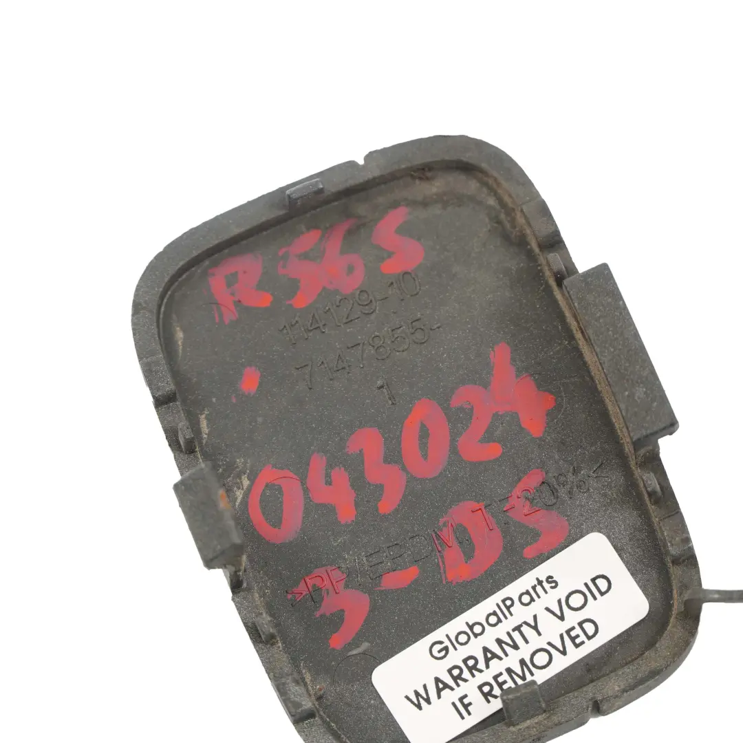 Couverture Attelage Sombre Silver Argent Fonce pour MINI COOPER S R55 R56 R57 à propos du numéro de pièce 0430243 MINI COOPER S R55 R56 R57 Couverture Attelage Sombre Silver Argent Fonce - SKU 0430243-DS - Numéro de pièce 0430243