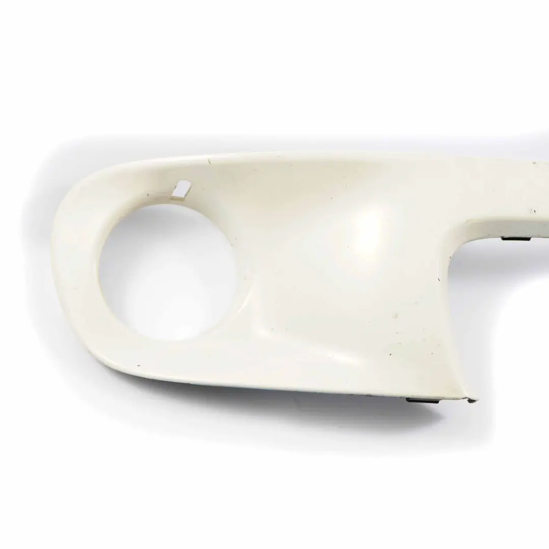 Frontstoßstange Blende Rechts Pepper White Weiss für Mini Cooper S R55 R56 R57 mit Teilenummer 0430244 Mini Cooper S R55 R56 R57 Frontstoßstange Blende Rechts Pepper White Weiss - SKU 0430244-PW - Teilenummer 0430244