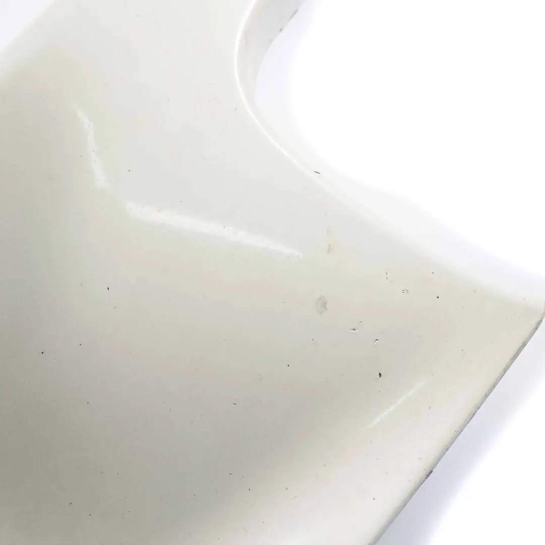 Paraurti Anteriore Apertura Destra Pepe Bianco per Mini Cooper S R55 R56 R57 con numero di parte 0430244 Mini Cooper S R55 R56 R57 Paraurti Anteriore Apertura Destra Pepe Bianco - SKU 0430244-PW - Numero di parte 0430244