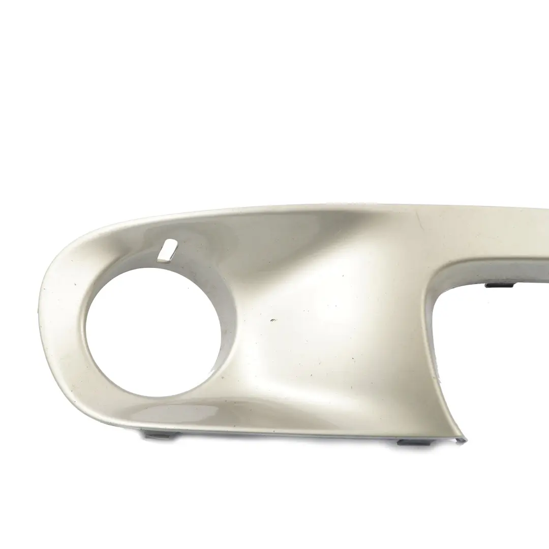 Pannello Paraurti Anteriore Destro Argento Brillante A60 per Mini Cooper S R55 R56 con numero di parte 0430244 Mini Cooper S R55 R56 Pannello Paraurti Anteriore Destro Argento Brillante A60 - SKU 0430244-SS1 - Numero di parte 0430244