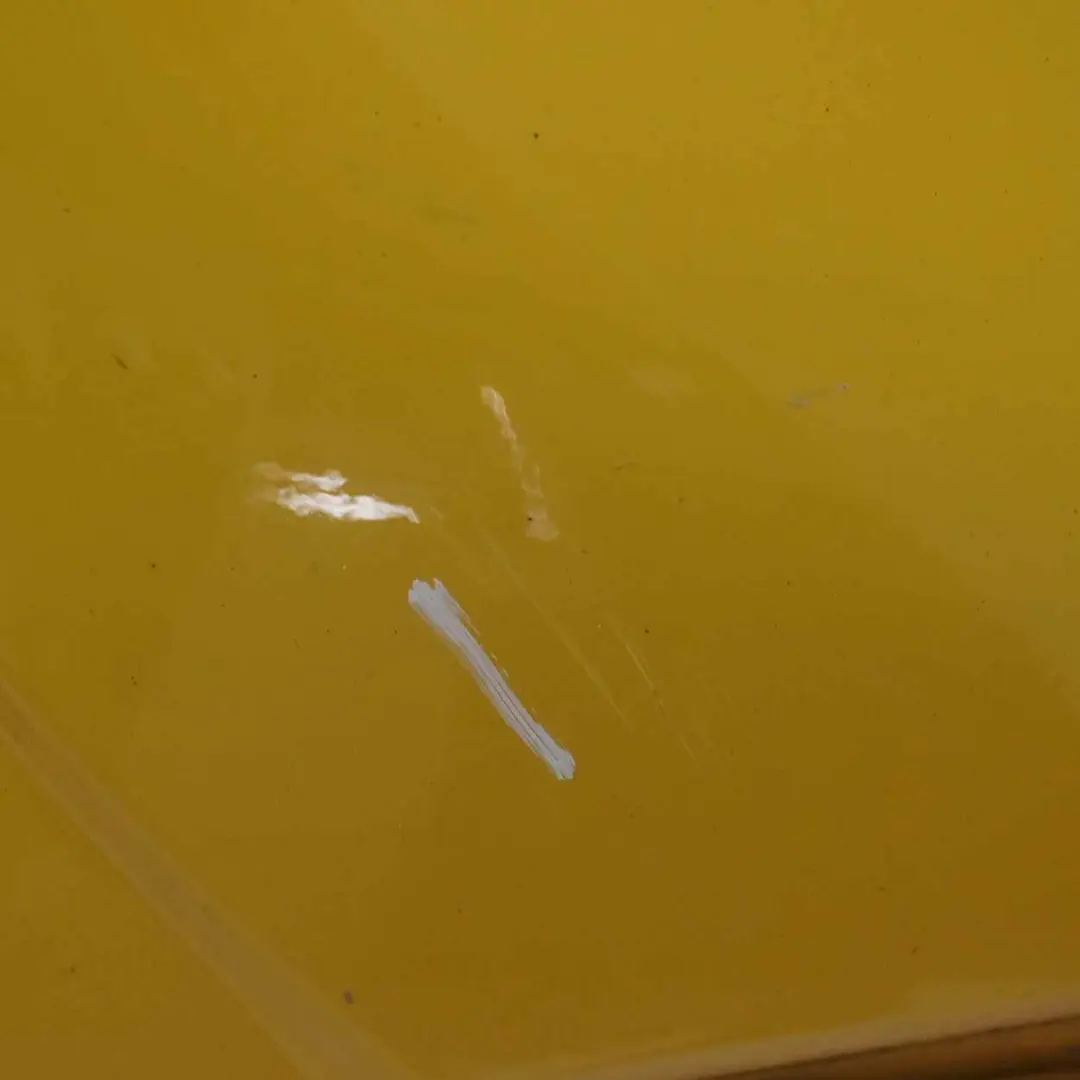 Rivestimento Pannello Paraurti Posteriore Mellow Yellow - A58 per Mini R56 R57 con numero di parte 0430249 Mini R56 R57 Rivestimento Pannello Paraurti Posteriore Mellow Yellow - A58 - SKU 0430249-MY - Numero di parte 0430249