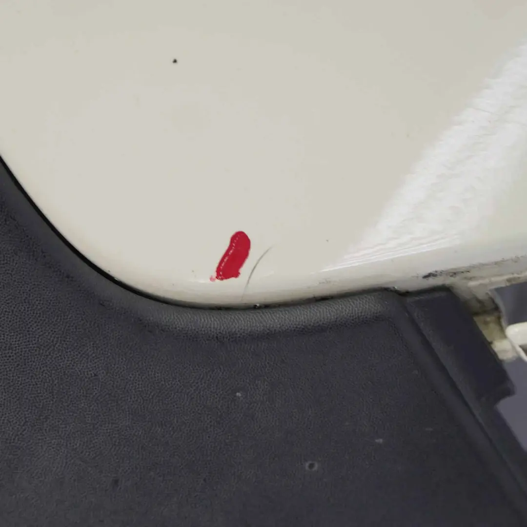 Panneau Garniture de pare-chocs arrière Pepper White - 850 pour Mini Cooper S R56 R57 à propos du numéro de pièce 0430252 Mini Cooper S R56 R57 Panneau Garniture de pare-chocs arrière Pepper White - 850 - SKU 0430252-PW2 - Numéro de pièce 0430252