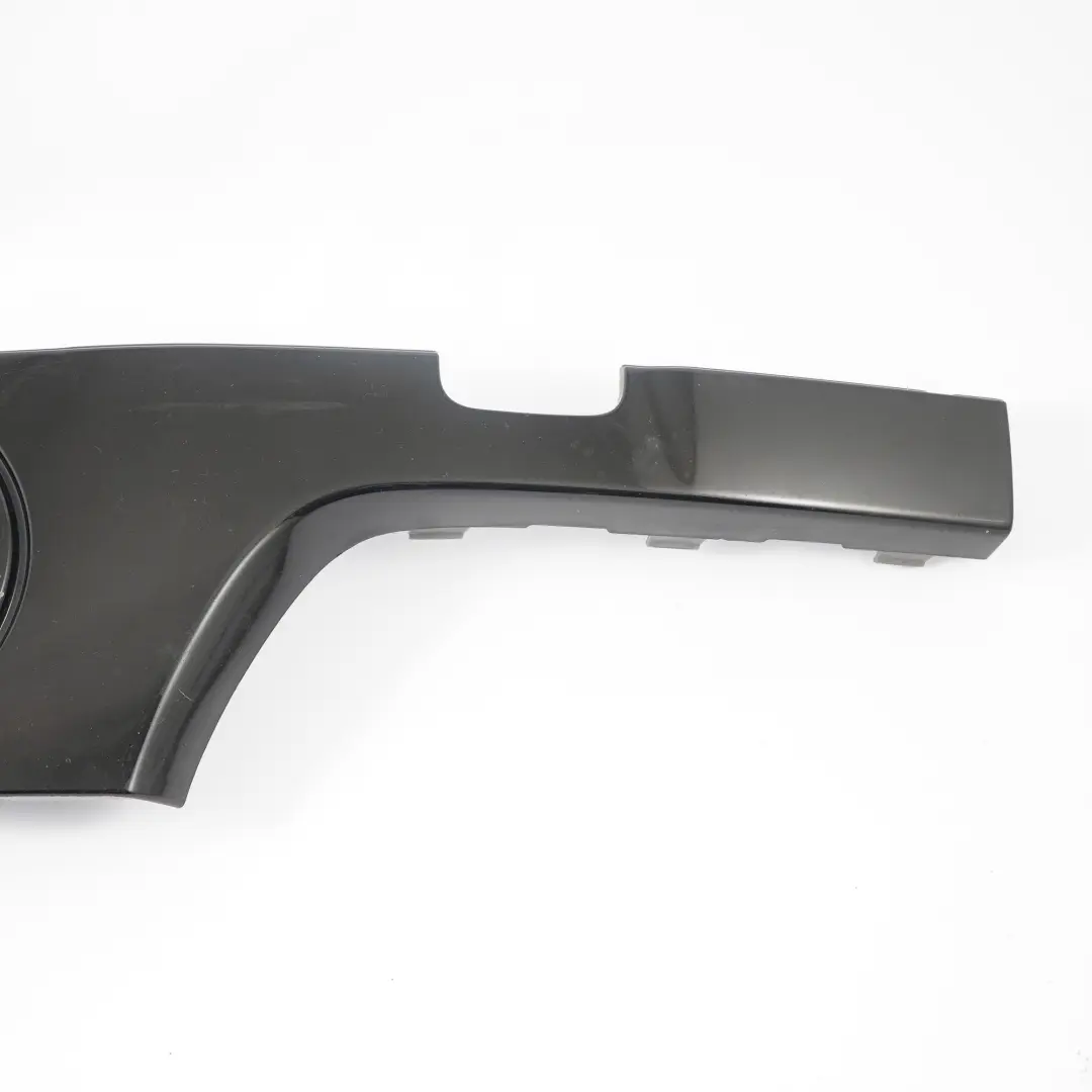 Panneau Aerokit Droit Noir Minuit - A94 pour Mini R55 R56 R57 à propos du numéro de pièce 0430260 Mini R55 R56 R57 Panneau Aerokit Droit Noir Minuit - A94 - SKU 0430260-MNB - Numéro de pièce 0430260