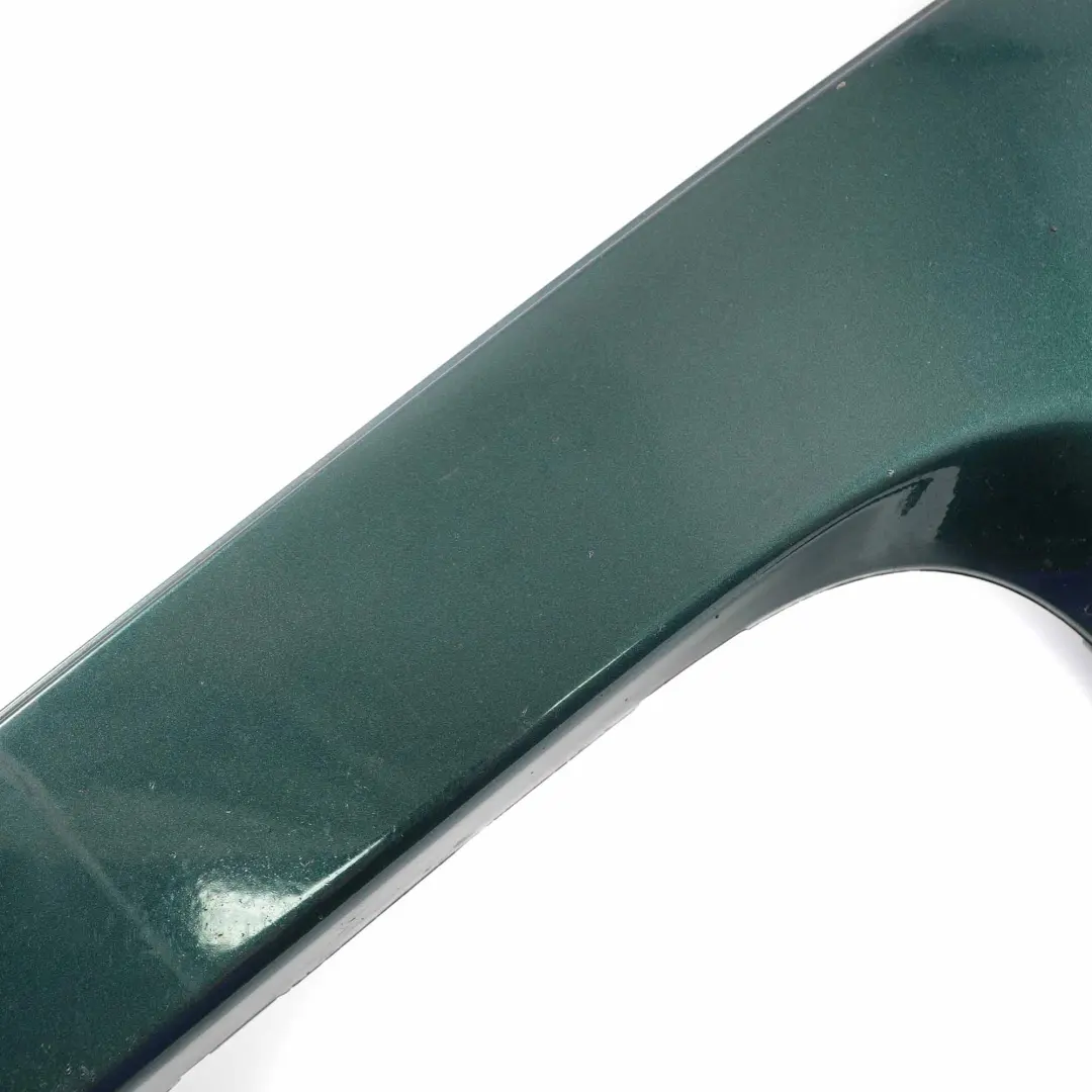 Parachoques Delantero Panel Izquierdo Cooper D British Racing Green para Mini R55 R56 con número de pieza 0430271 Mini R55 R56 Parachoques Delantero Panel Izquierdo Cooper D British Racing Green - SKU 0430271-BRG - Número de pieza 0430271