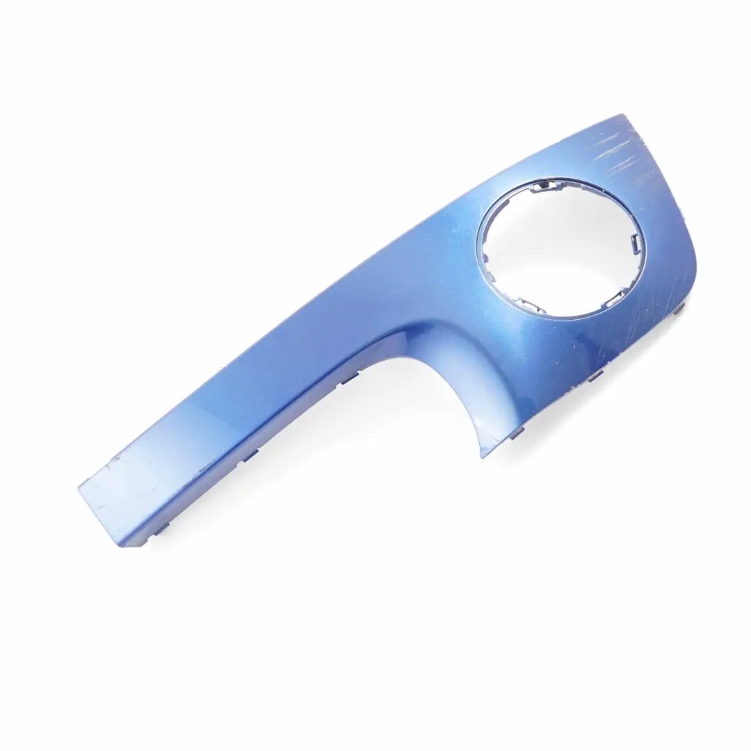 Embellecedor Parachoques Delantero Izquierdo Lightning Blue para MINI Cooper R56 R57 con número de pieza 430273 MINI Cooper R56 R57 Embellecedor Parachoques Delantero Izquierdo Lightning Blue - SKU 0430273-LB - Número de pieza 430273