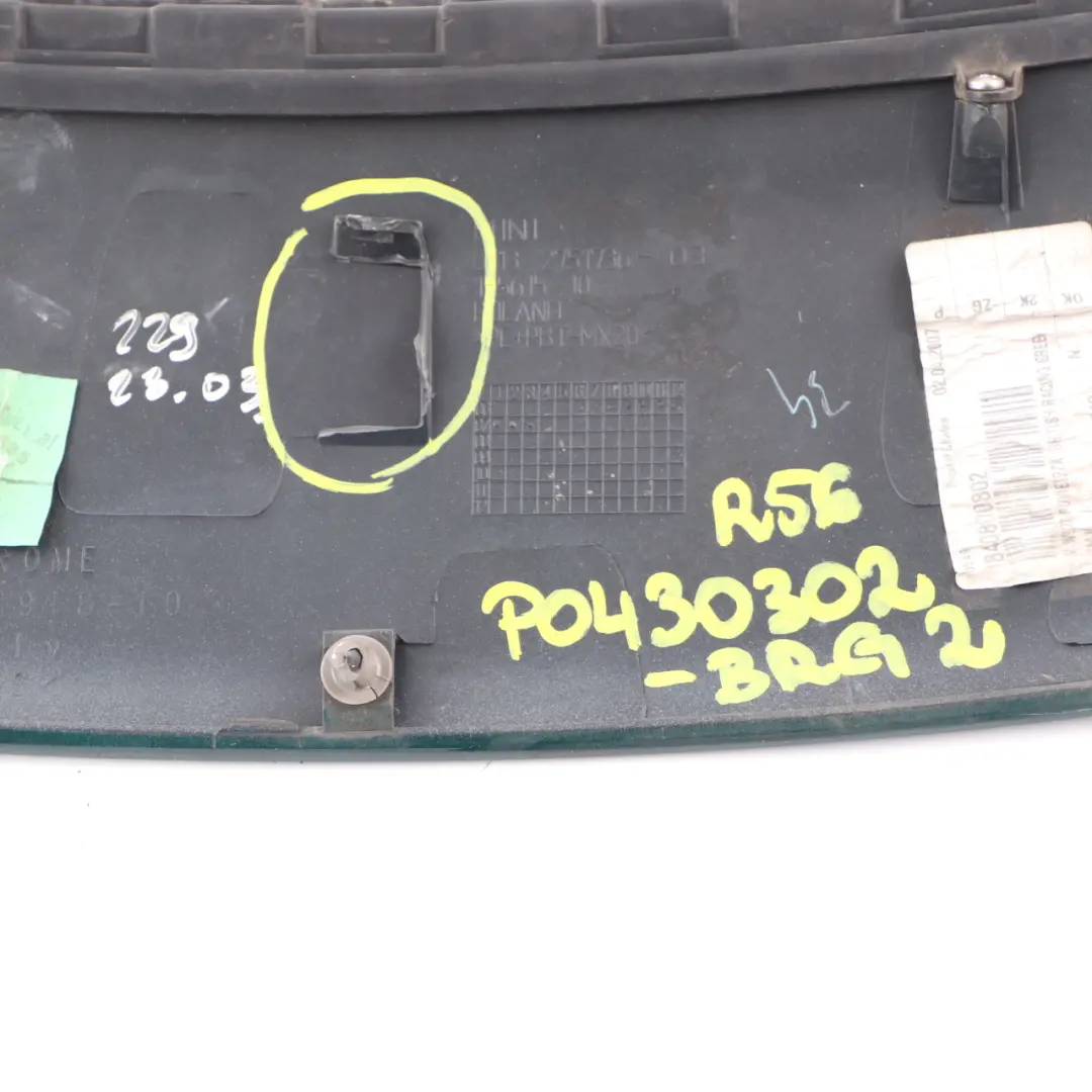 Lufteinlass Frontklappe British Racing Green Grün für BMW Mini Cooper S 2 R55 R56 mit Teilenummer 0430302 BMW Mini Cooper S 2 R55 R56 Lufteinlass Frontklappe British Racing Green Grün - SKU 0430302-BRG2 - Teilenummer 0430302