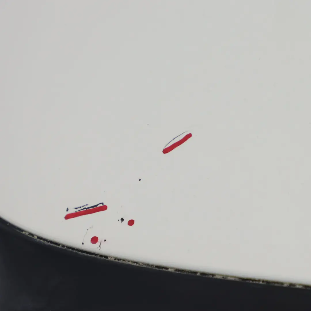 Spoiler Blenda Lotka Klapy Bagażnika Tył Biała do BMW X5 E70 o numerze 0430325 BMW X5 E70 Spoiler Blenda Lotka Klapy Bagażnika Tył Biała - SKU 0430325-AW - Numer Części 0430325