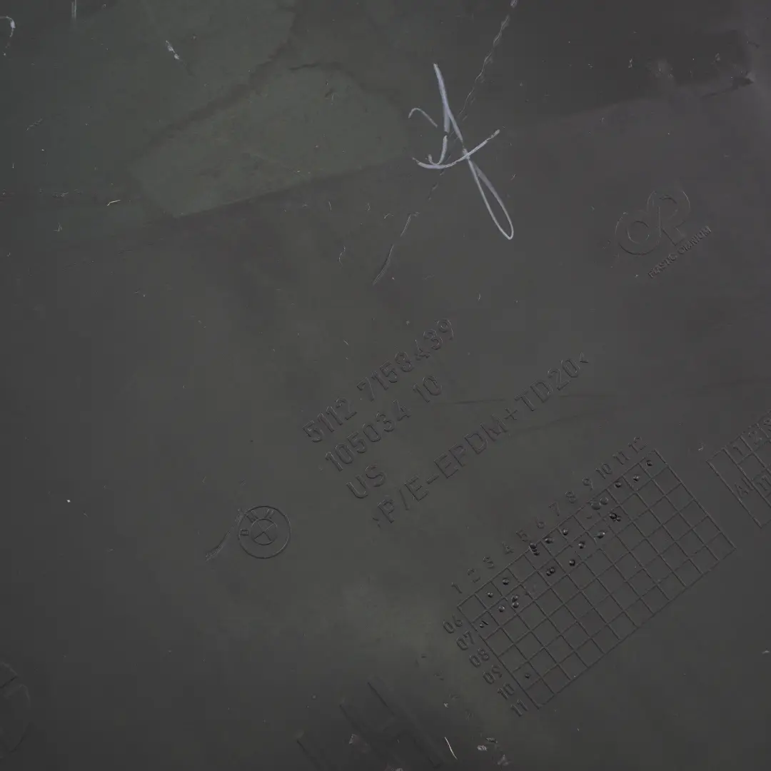 Osłona Zderzaka Lewa Tylna Monacoblau do BMW X5 E70 o numerze 0430329 BMW X5 E70 Osłona Zderzaka Lewa Tylna Monacoblau - SKU 0430329-MB - Numer Części 0430329