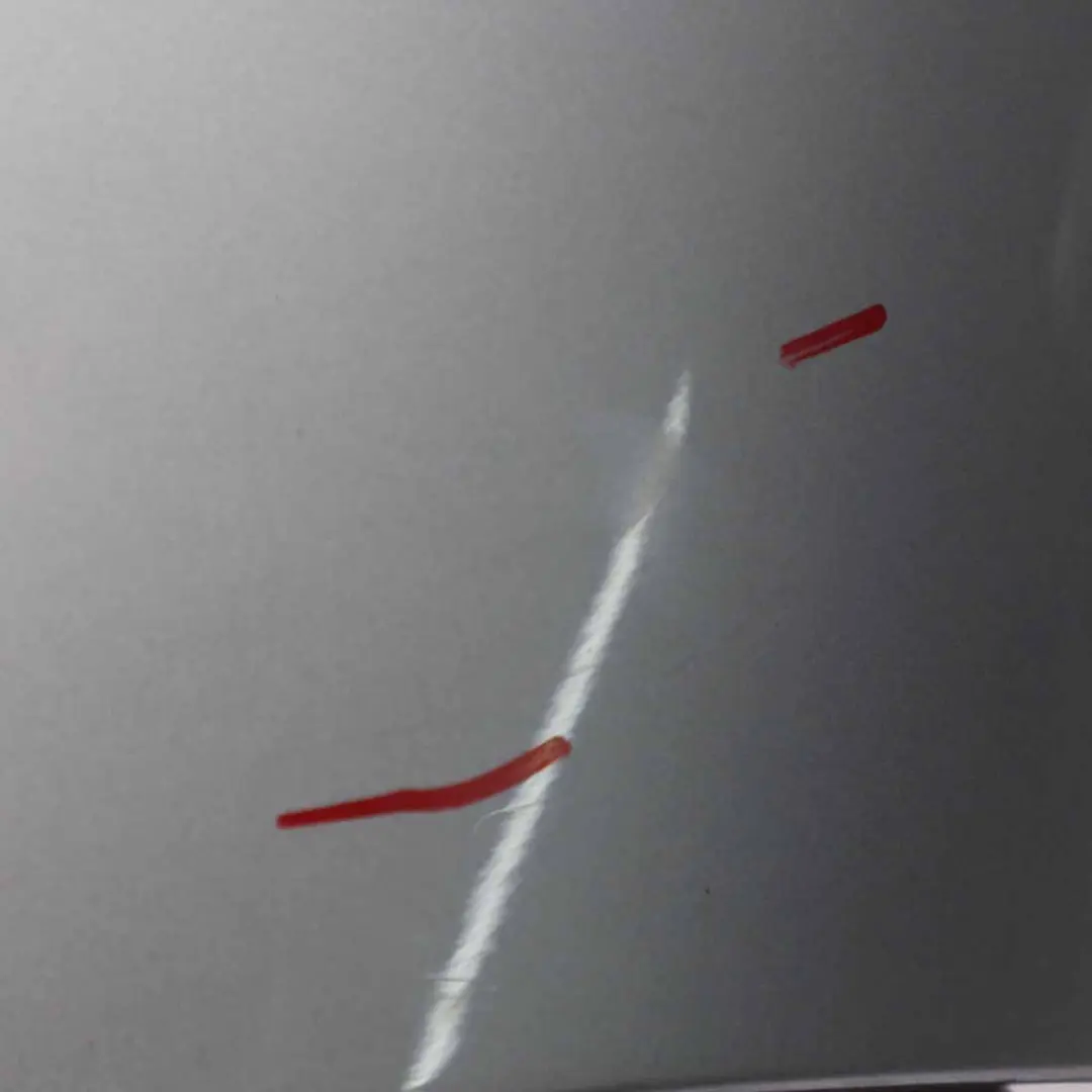 Parachoques Esquina Izquierda Embellecedor Lateral Titan Silver 354 para BMW X5 E70 con número de pieza 0430329 BMW X5 E70 Parachoques Esquina Izquierda Embellecedor Lateral Titan Silver 354 - SKU 0430329-TS2 - Número de pieza 0430329