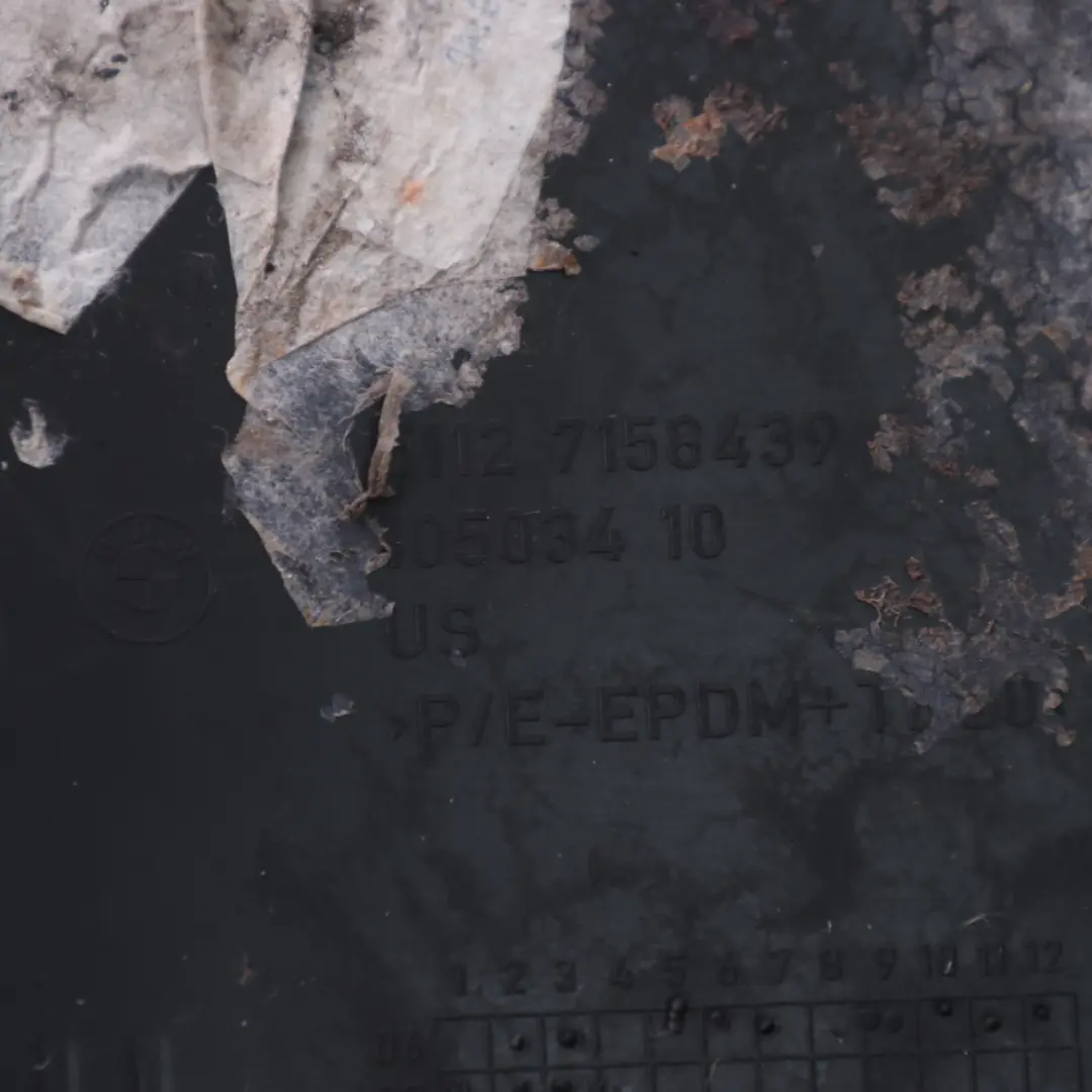 BMW X5 E70 Parachoques Esquina Izquierda Embellecedor Lateral Titan Silver 354 - SKU 0430329-TS2 - Número de pieza 0430329