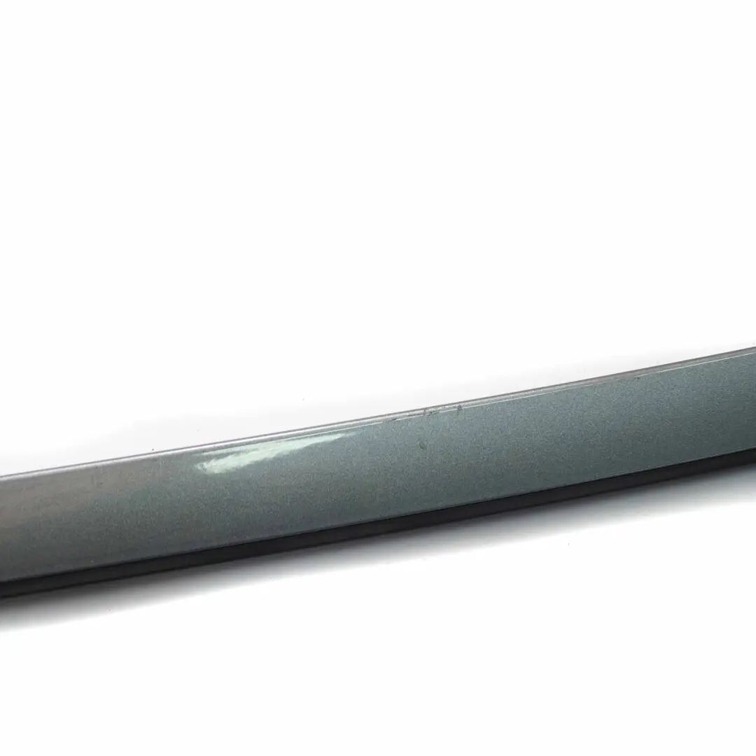 Striscia Parabrezza Anteriore Destra Modanatura Spacegrau - A52 per BMW X5 E70 con numero di parte 0430334 BMW X5 E70 Striscia Parabrezza Anteriore Destra Modanatura Spacegrau - A52 - SKU 0430334-SCG - Numero di parte 0430334