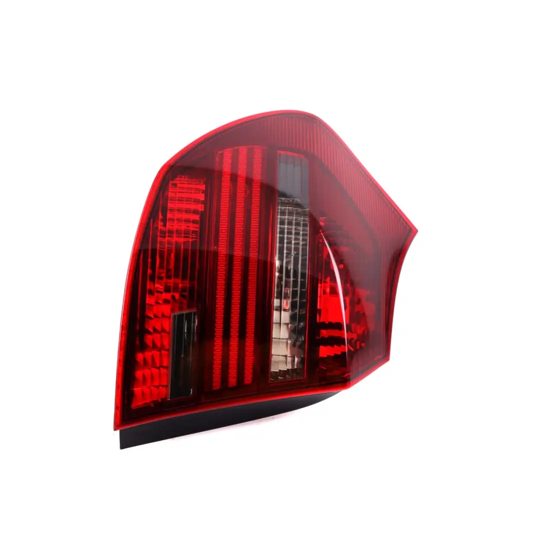 BMW 1 er E81 E87 LCI Licht Die Seitenwand Niedrige Version Hinten Links - SKU 0432621 - Teilenummer 7260051