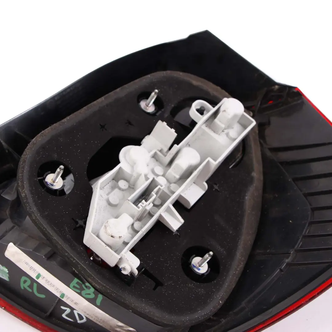 BMW 1 Series E81 E87 LCI Rear Light The Side Panel Left N/S Low Version - SKU 0432621 - Part number 7260051