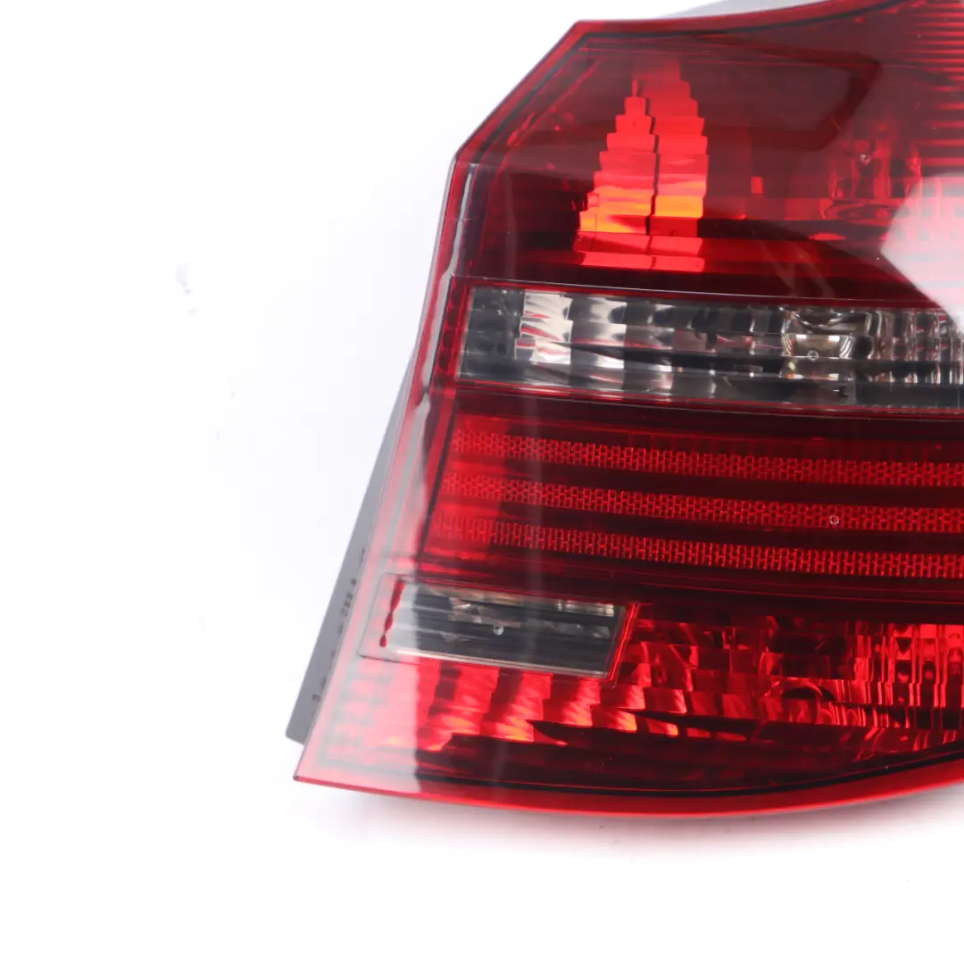 BMW E81 E87 LCI Rear Light The Side Panel Right O/S Low Version - SKU 432622 - Part number 7260052