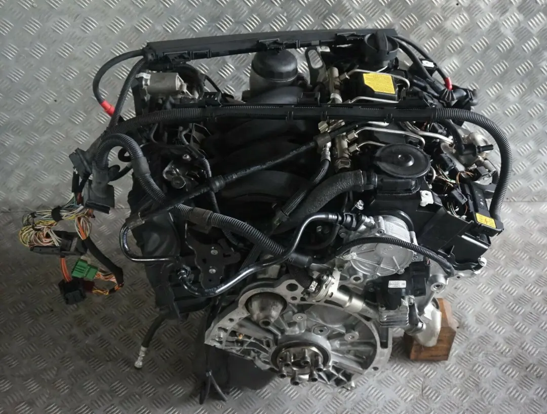 BMW E81 E87 LCI E90 116i 316i 122HP Motor Completo N43B16AA 10k millas GARANTIA - SKU 0439140-5 - Número de pieza 439140