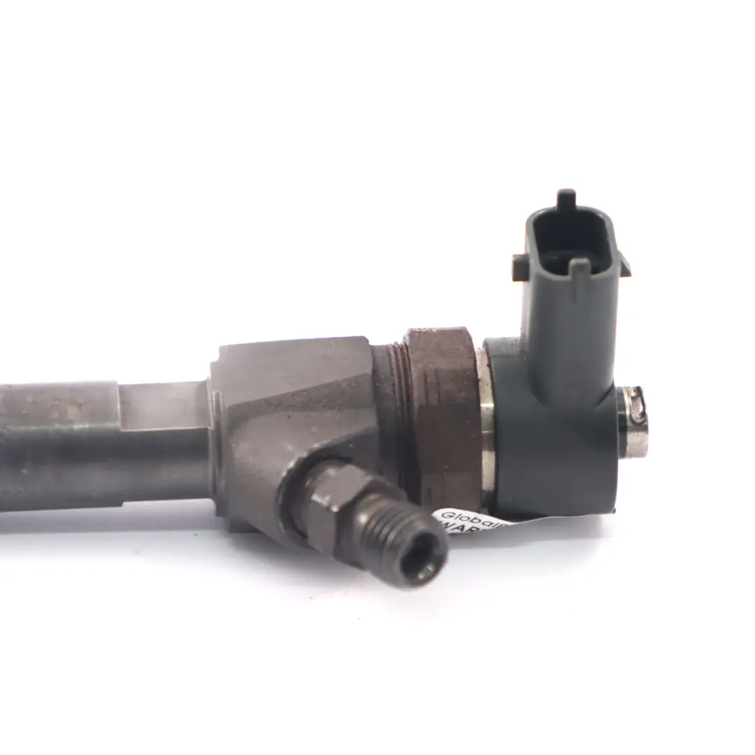 Injector Nozzle to Vauxhall Insignia A Astra J 2.0 CDTI Diesel Fuel with Part number 0445110327 Vauxhall Insignia A Astra J 2.0 CDTI Diesel Fuel Injector Nozzle - SKU 0445110327 - Part number 0445110327