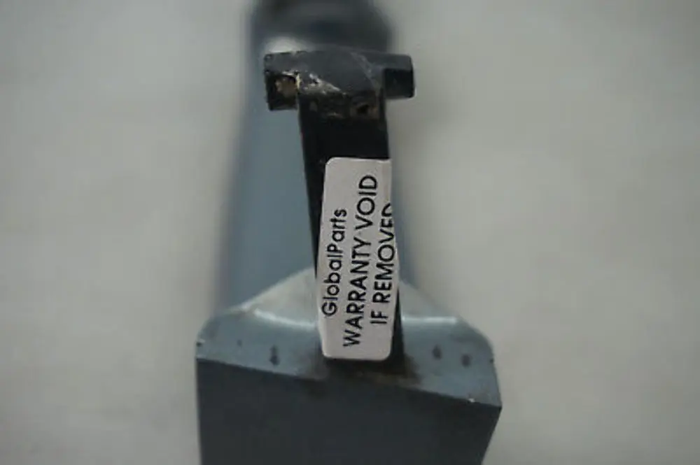 BMW 3 Series E90 E91 E92 E93 Uchwyt Prawy Drzwi Tył - SKU 0445182-AM1 - Numer Części 51210445182