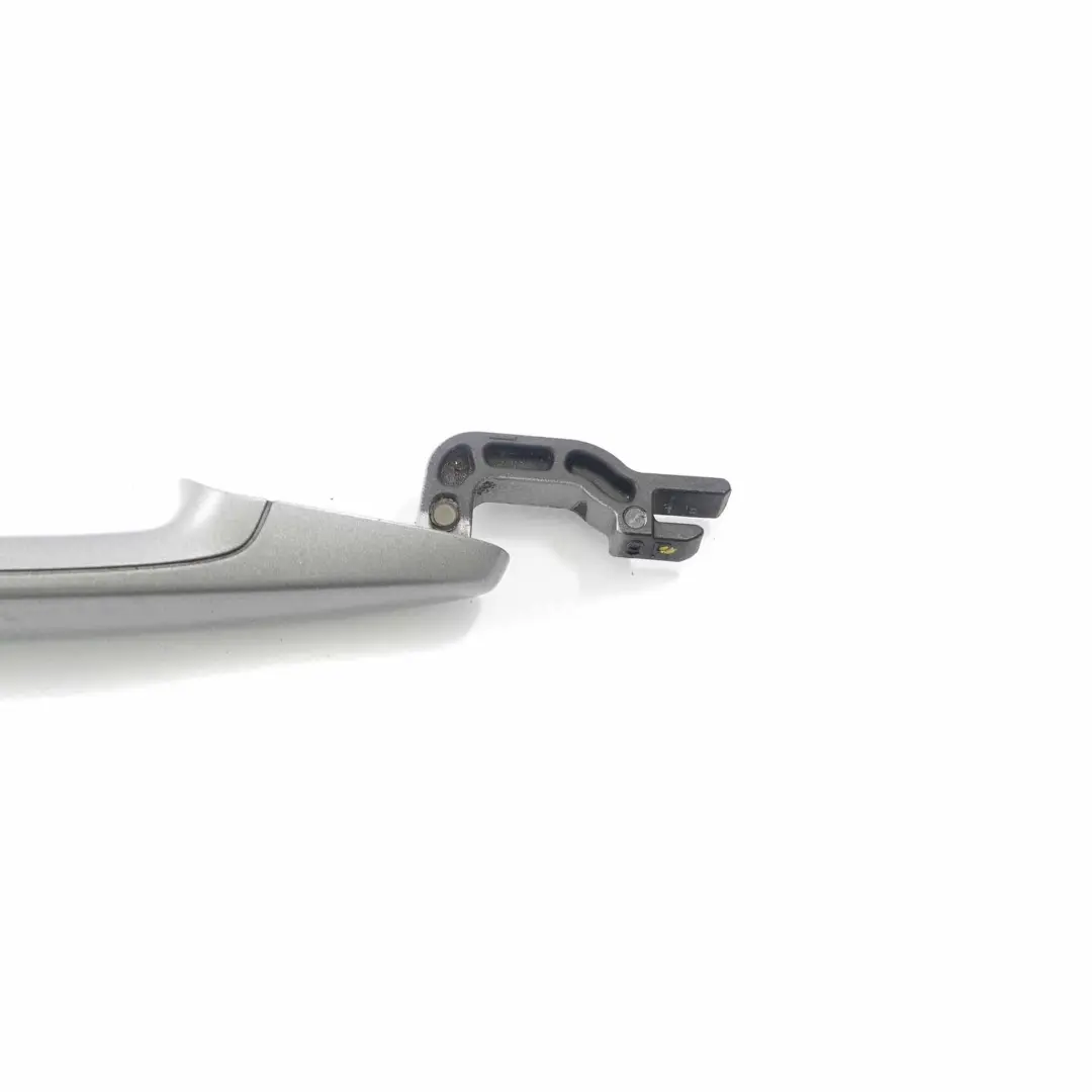 Asidero De Puerta Delantero Trasero Derecho Spacegrau Metallic A52 para BMW E87 E90 con número de pieza 0445182 BMW E87 E90 Asidero De Puerta Delantero Trasero Derecho Spacegrau Metallic A52 - SKU 0445182-SCG-1 - Número de pieza 0445182