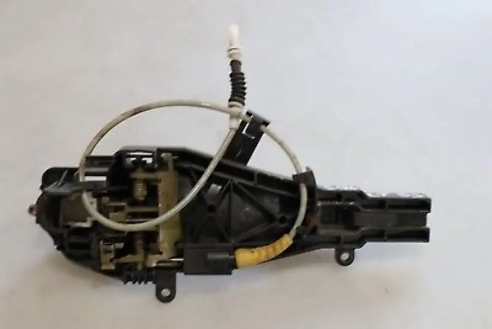 Complete Grab Handle Rear Left N/S Black Sapphire 475 to BMW 3 Series E90 E91 with Part number 445183 BMW 3 Series E90 E91 Complete Grab Handle Rear Left N/S Black Sapphire 475 - SKU 0445183-BS - Part number 445183