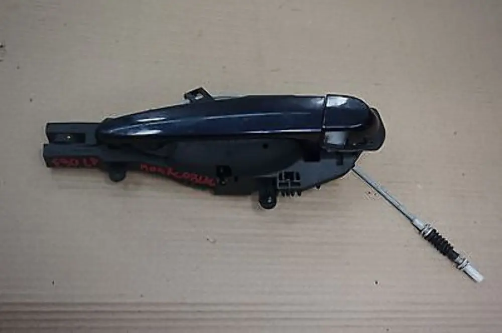 Complete front left grab handle N/S Monacoblau Blue to BMW 3 Series E90 E91 LCI with Part number 445183 BMW 3 Series E90 E91 LCI Complete front left grab handle N/S Monacoblau Blue - SKU 0445183-MB1 - Part number 445183