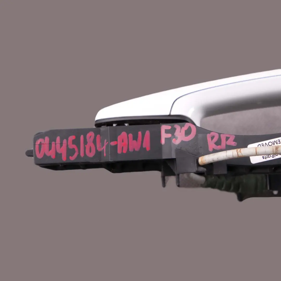 Outside Door Handle Rear Right O/S Alpinweiss Alpine White to BMW 3 Series F30 F31 with Part number 0445184 BMW 3 Series F30 F31 Outside Door Handle Rear Right O/S Alpinweiss Alpine White - SKU 0445184-AW1 - Part number 0445184