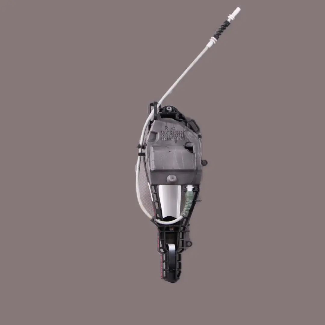 Outside Door Handle Rear Right O/S Alpinweiss Alpine White to BMW 3 Series F30 F31 with Part number 0445184 BMW 3 Series F30 F31 Outside Door Handle Rear Right O/S Alpinweiss Alpine White - SKU 0445184-AW1 - Part number 0445184