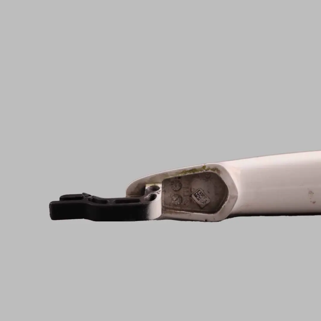 Tirador Puerta Delantero Trasero Agarre Blanco Alpino - 300 para BMW F20 F30 con número de pieza 0445184 BMW F20 F30 Tirador Puerta Delantero Trasero Agarre Blanco Alpino - 300 - SKU 0445184-AW - Número de pieza 0445184