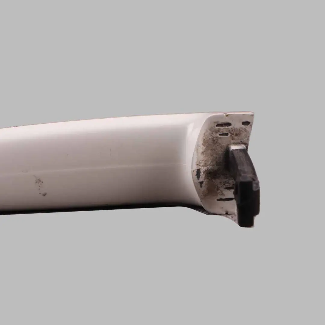 Tirador Puerta Delantero Trasero Agarre Blanco Alpino - 300 para BMW F20 F30 con número de pieza 0445184 BMW F20 F30 Tirador Puerta Delantero Trasero Agarre Blanco Alpino - 300 - SKU 0445184-AW - Número de pieza 0445184