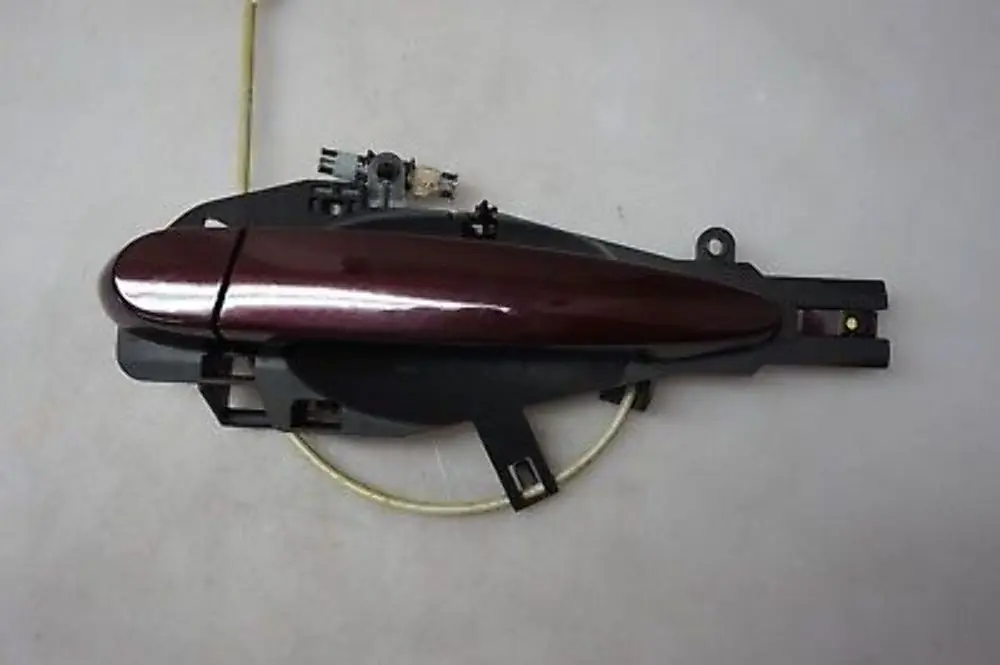 BMW 3 Series E90 E91 Complete Rear Left Grab Handle N/S Barberarot Rot Red A39 - SKU 0445185-BAR - Part number 7060299