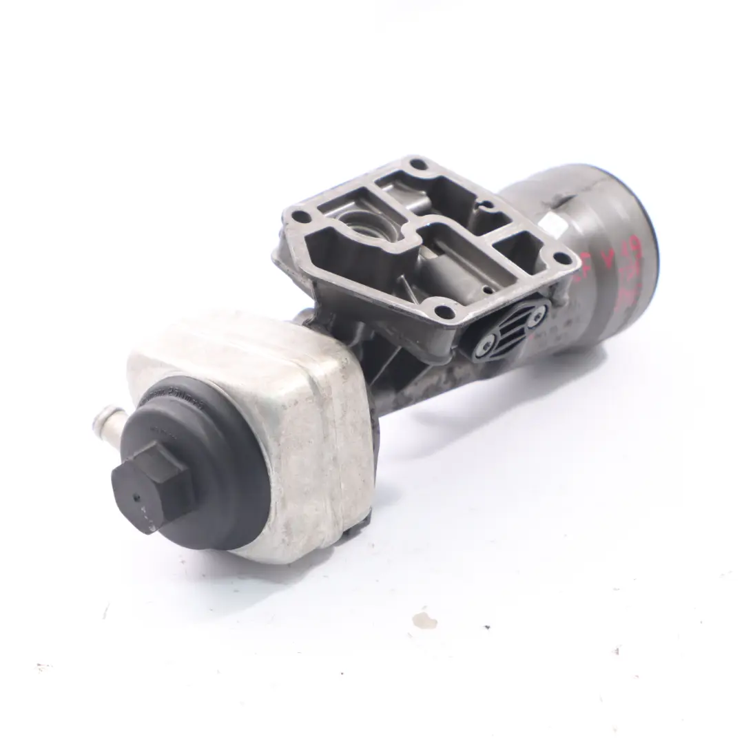 BXE Podstawa Obudowa Filtra Oleju do Volkswagen Golf 5 TDI o numerze 045115389K Volkswagen Golf 5 TDI BXE Podstawa Obudowa Filtra Oleju - SKU 045115389K - Numer Części 045115389K