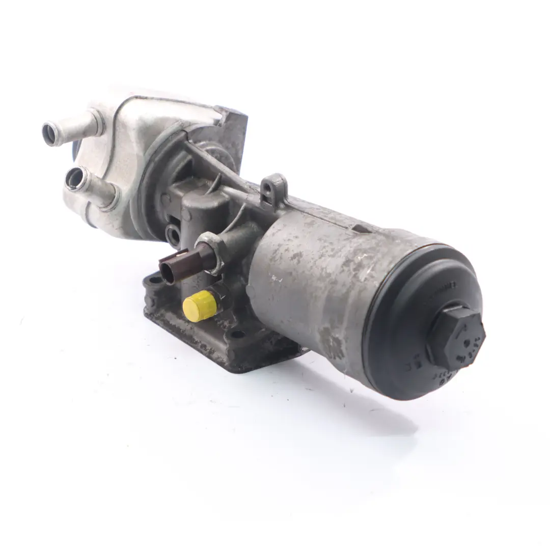 MK5 TDI BXE Moteur Diesel Filtre à Huile Couvercle pour Volkswagen Golf à propos du numéro de pièce 045115389K Volkswagen Golf MK5 TDI BXE Moteur Diesel Filtre à Huile Couvercle - SKU 045115389K - Numéro de pièce 045115389K