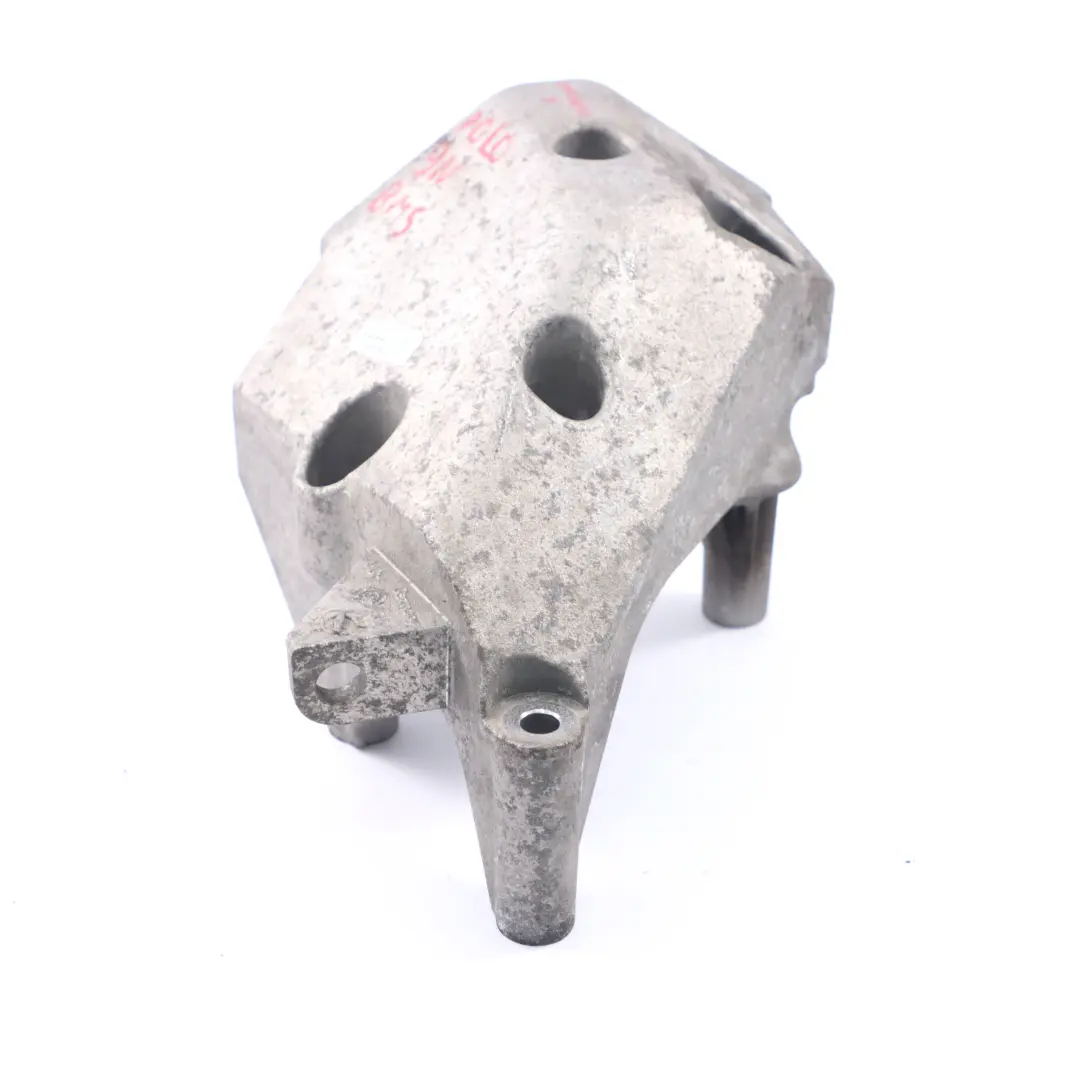 MK4 Fabia II 1.4 TDI BMS Engine Mount Bracket Right O/S to VW Polo 9N with Part number 045199207H VW Polo 9N MK4 Fabia II 1.4 TDI BMS Engine Mount Bracket Right O/S - SKU 045199207H - Part number 045199207H