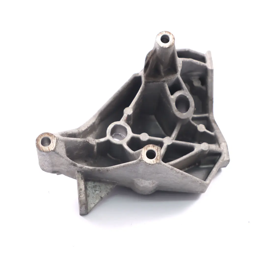 MK4 Fabia II 1.4 TDI BMS Engine Mount Bracket Right O/S to VW Polo 9N with Part number 045199207H VW Polo 9N MK4 Fabia II 1.4 TDI BMS Engine Mount Bracket Right O/S - SKU 045199207H - Part number 045199207H