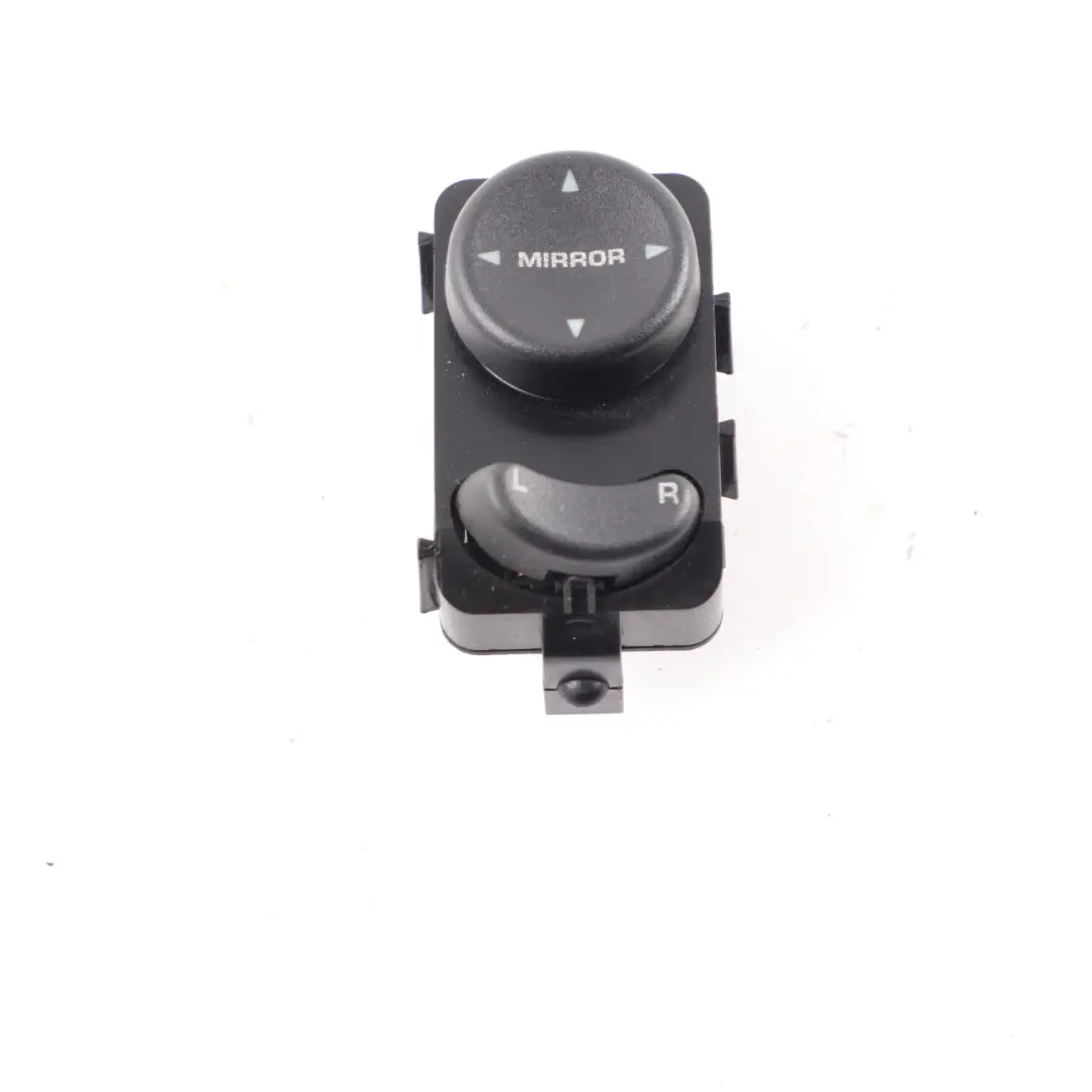 Mirror Adjustment Switch Control Unit to Chrysler Grand Voyager Electric with Part number 04685317AB Chrysler Grand Voyager Electric Mirror Adjustment Switch Control Unit - SKU 04685317AB - Part number 04685317AB