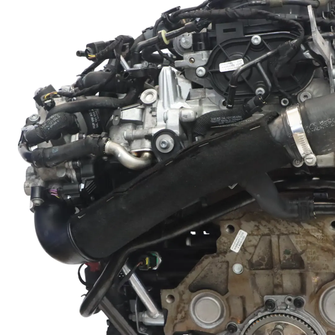 Audi Q3 8U 2.0 TDI Diesel Motor Desnudo DFTA 150HP 75 000 km, GARANTÍA - SKU 04L100092G - Número de pieza 04L100092G