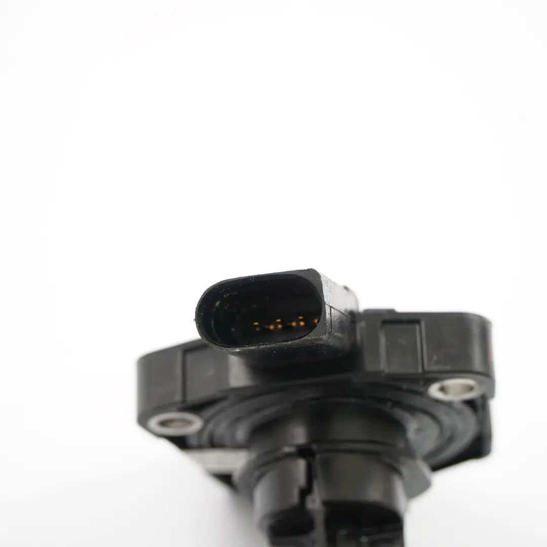 Sensor de nivel de aceite Unidad control para Audi Volkswagen Seat Skoda con número de pieza 04L907660A Audi Volkswagen Seat Skoda Sensor de nivel de aceite Unidad control - SKU 04L907660A - Número de pieza 04L907660A