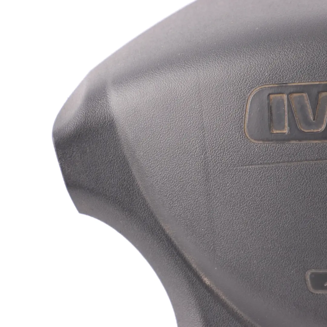 Steering Wheel Air Module Driver's Side Black to Iveco Daily 3 with Part number 05801255861 Iveco Daily 3 Steering Wheel Air Module Driver's Side Black - SKU 05801255861 - Part number 05801255861