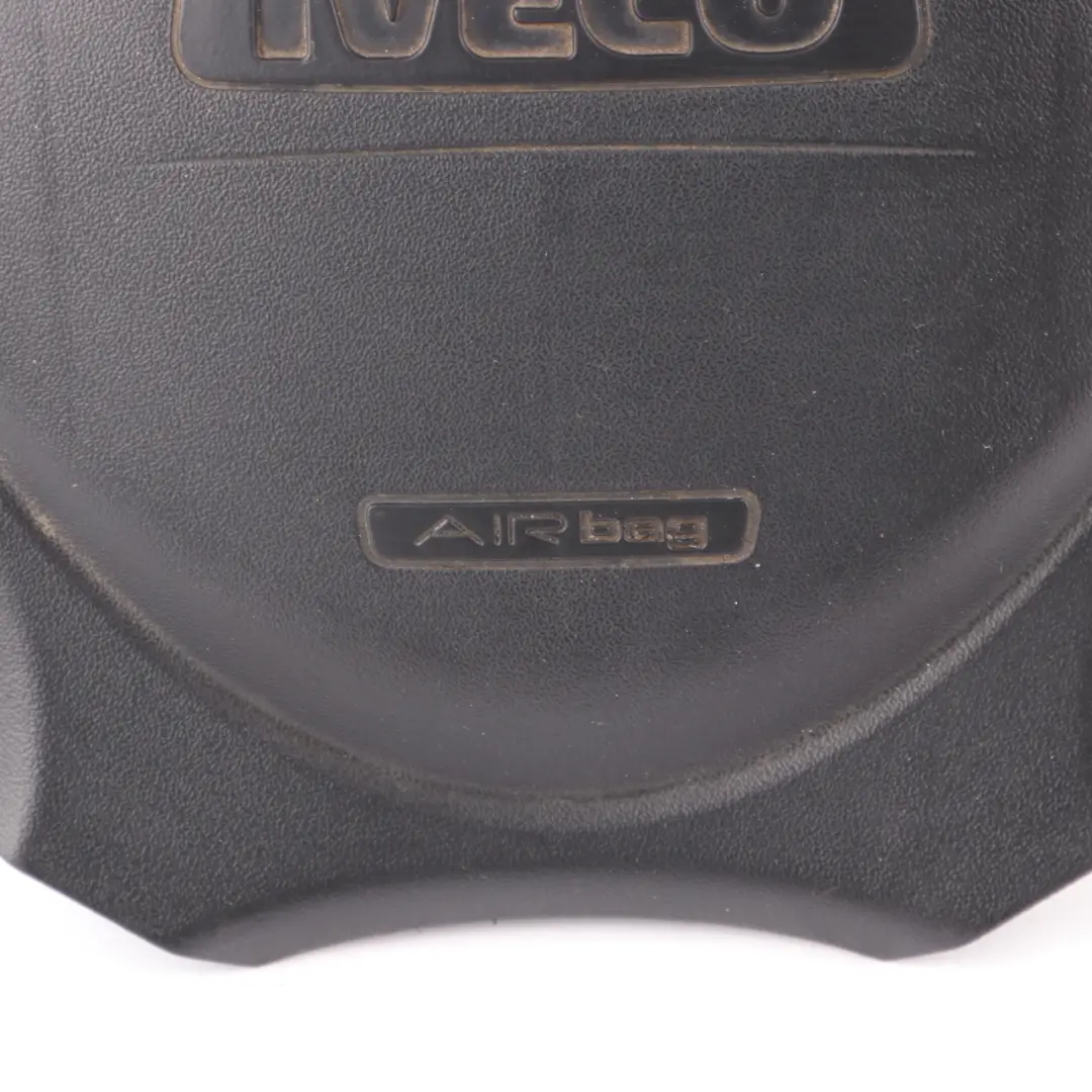 Steering Wheel Air Module Driver's Side Black to Iveco Daily 3 with Part number 05801255861 Iveco Daily 3 Steering Wheel Air Module Driver's Side Black - SKU 05801255861 - Part number 05801255861