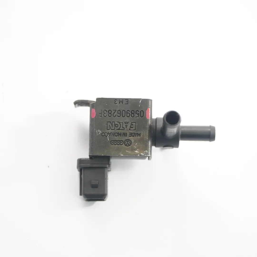 Audi TT Turbo Unité solénoïde de pression de suralimentation Sensor - SKU 058906283F - Numéro de pièce 058906283F