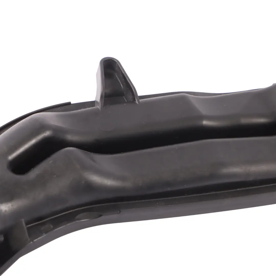 Rura Wąż Intercoolera Dolot Powietrza do Volkswagen Golf Sportsvan o numerze 05E145673E Volkswagen Golf Sportsvan Rura Wąż Intercoolera Dolot Powietrza - SKU 05E145673E - Numer Części 05E145673E